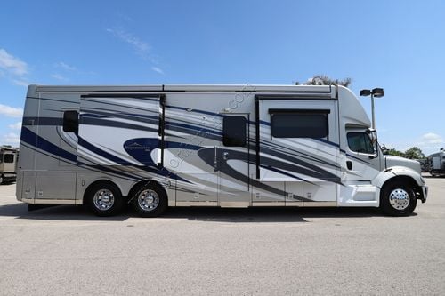 2021 Newmar Supreme Aire 4051