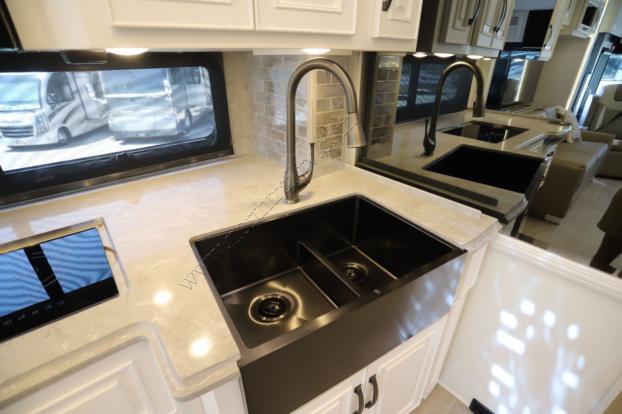New 2025 Newmar Dutch Star 4369 Class A  For Sale