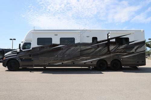 2024 Renegade Rv Xl 45BBC