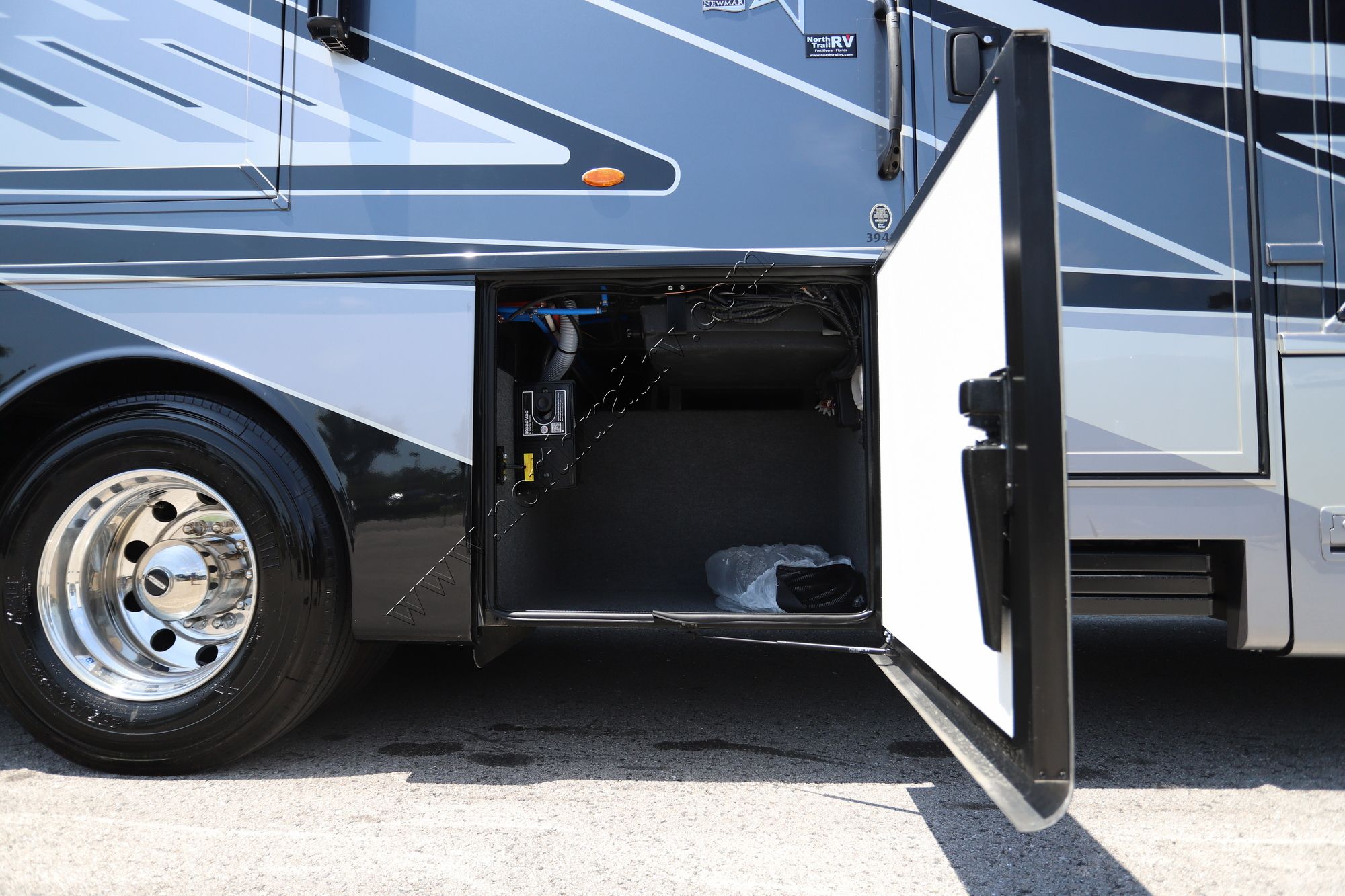 New 2026 Newmar Grand Star 3948 Super C  For Sale