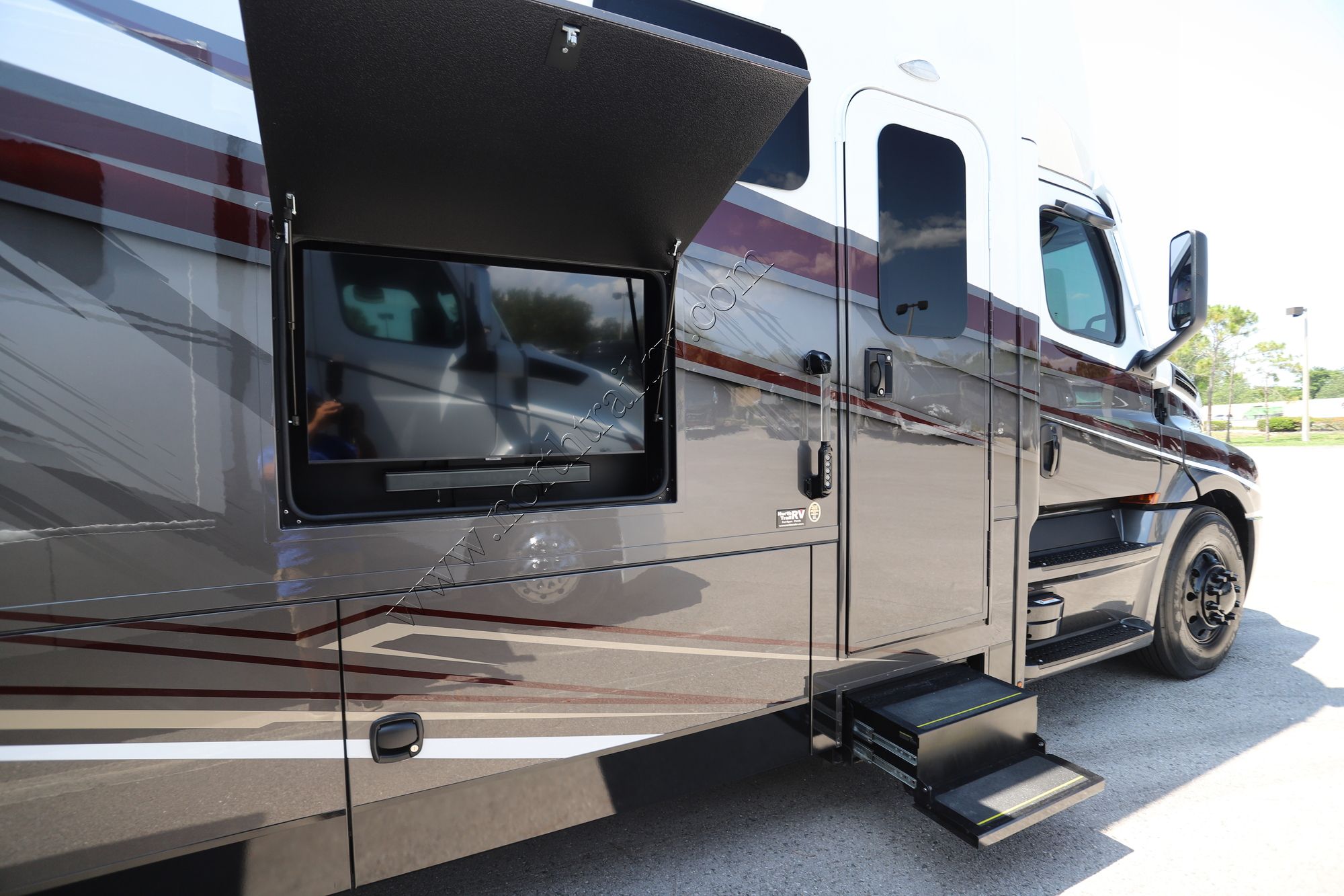 Used 2024 Renegade Rv Xl 45BBC Super C  For Sale
