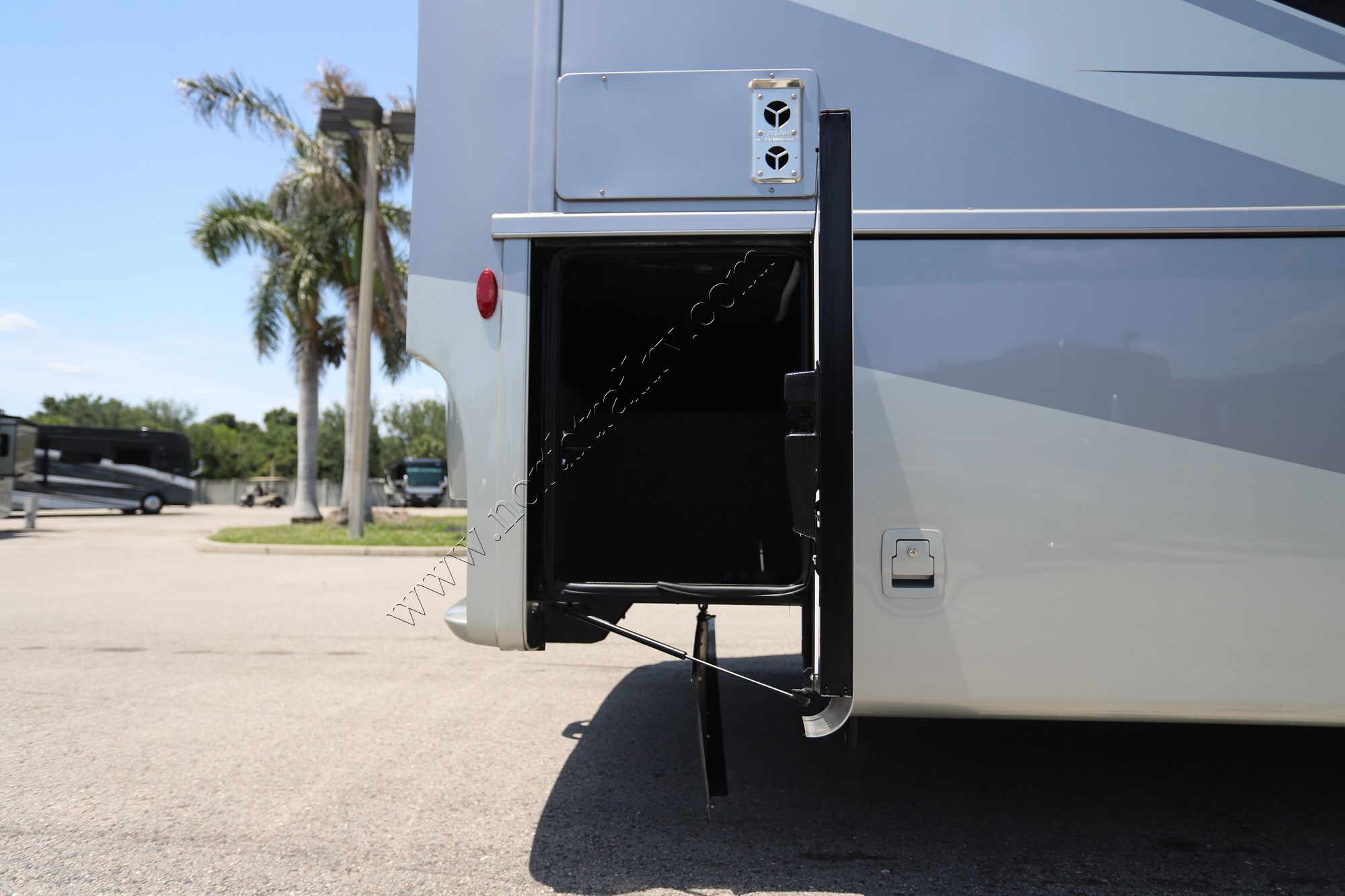 New 2026 Newmar Grand Star 3948 Super C  For Sale