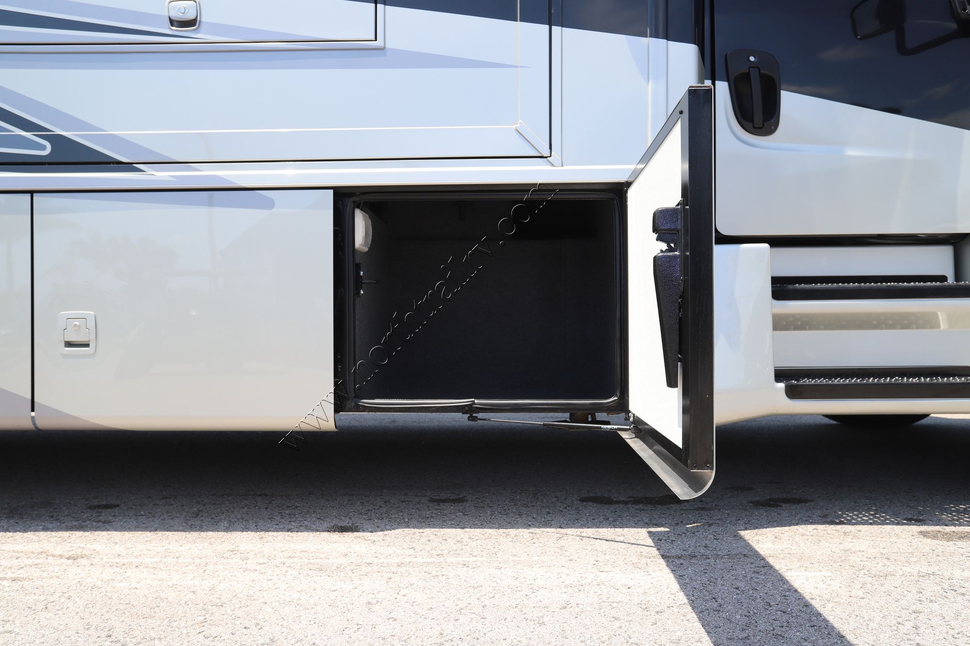 New 2026 Newmar Grand Star 3948 Super C  For Sale