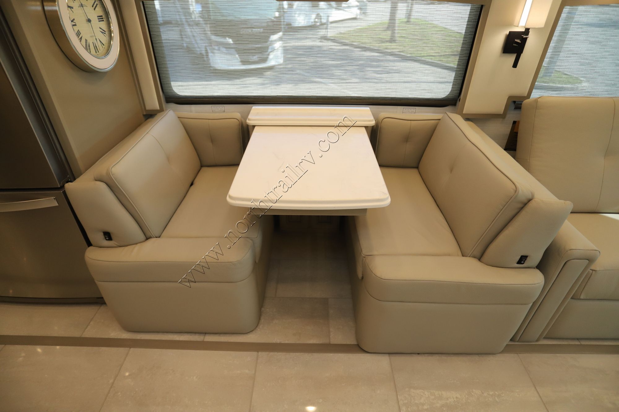 New 2025 Newmar London Aire 4551 Class A  For Sale