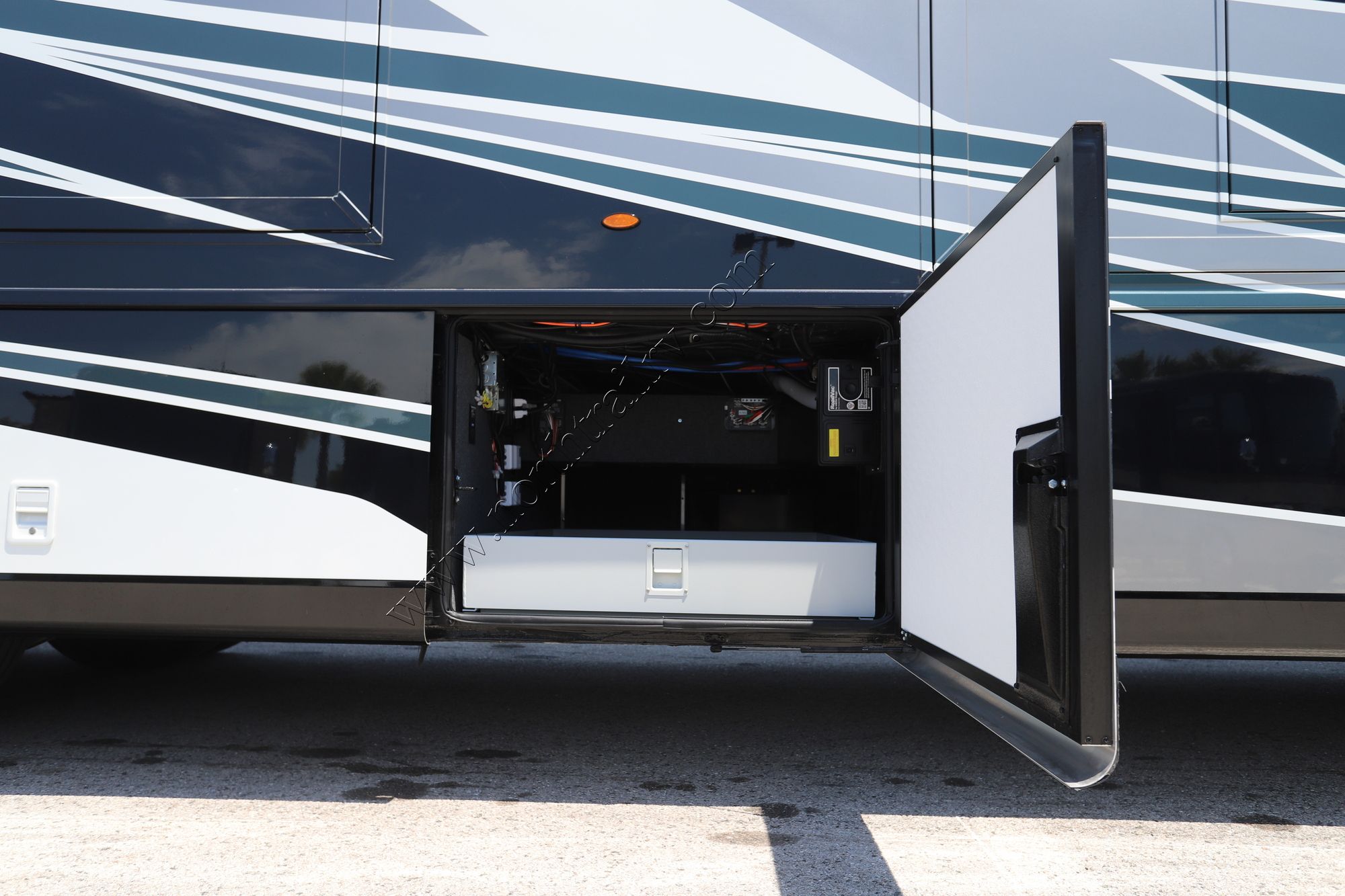 New 2025 Newmar Dutch Star 4369 Class A  For Sale