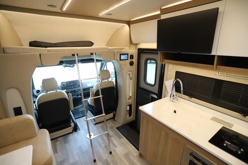 2026 Tiffin Motor Homes Wayfarer 25XPW