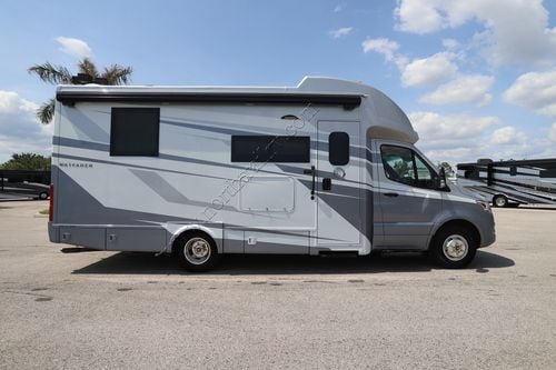 2026 Tiffin Motor Homes Wayfarer 25XPW