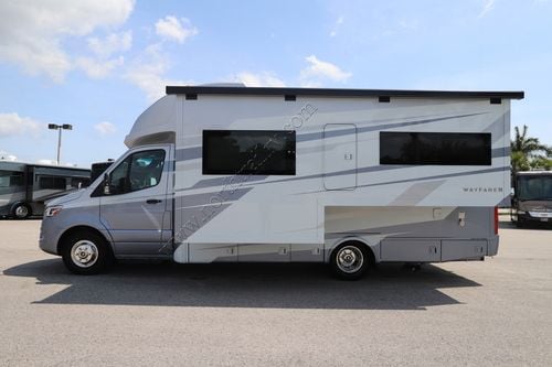 2026 Tiffin Motor Homes Wayfarer 25XPW