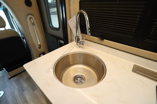 2026 Tiffin Motor Homes Wayfarer 25XPW