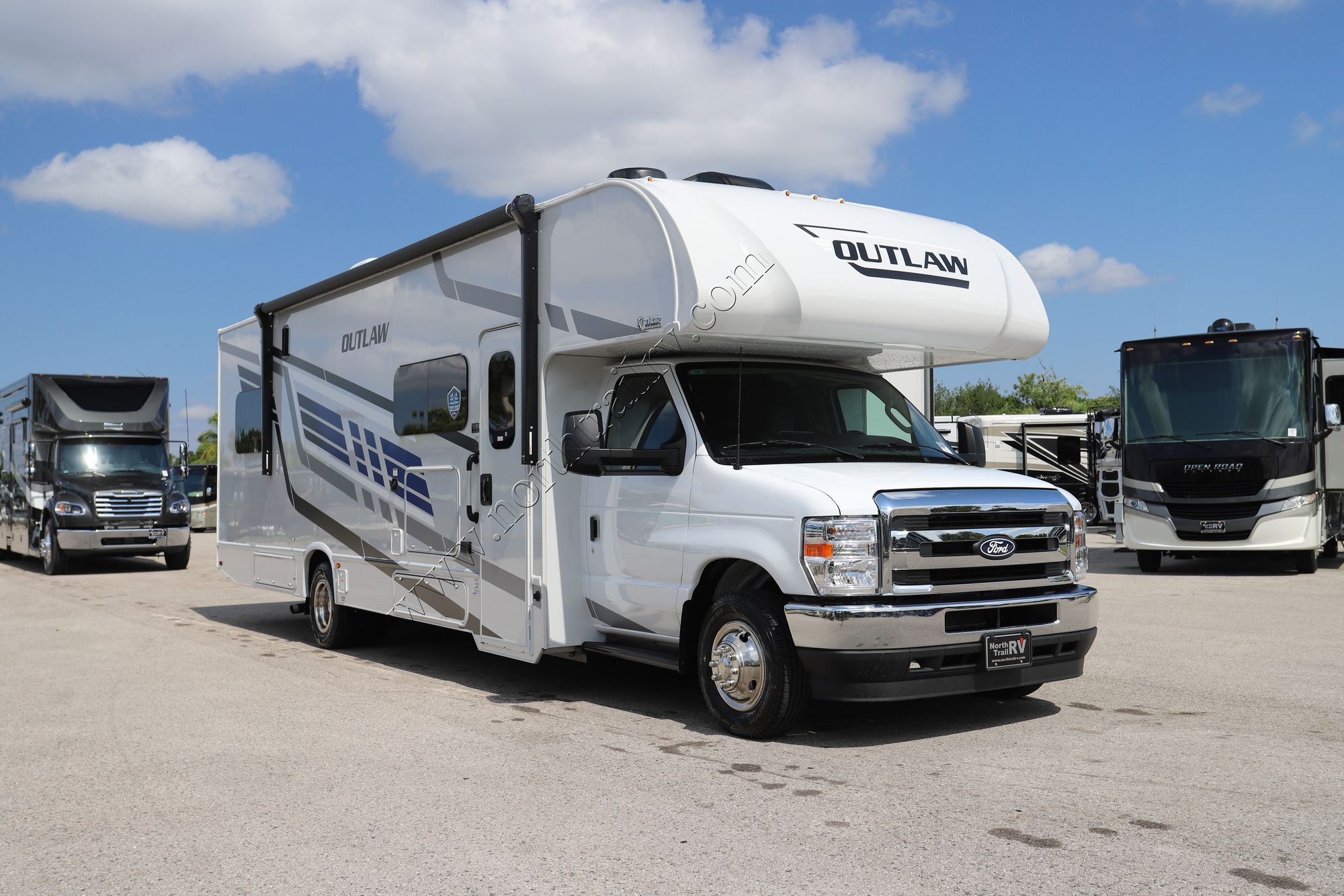New 2026 Thor Outlaw 29T Class C  For Sale