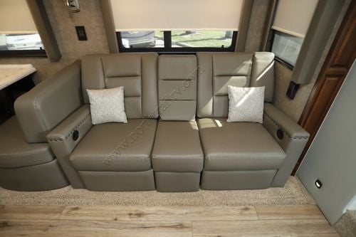 2022 Renegade Rv Verona 36VSB