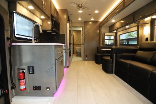 2025 Renegade Rv Classic Garage 2609