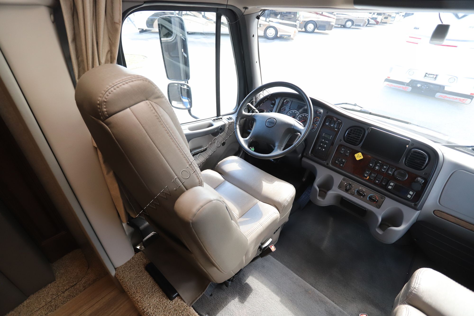 Used 2022 Renegade Rv Verona 36VSB Super C  For Sale