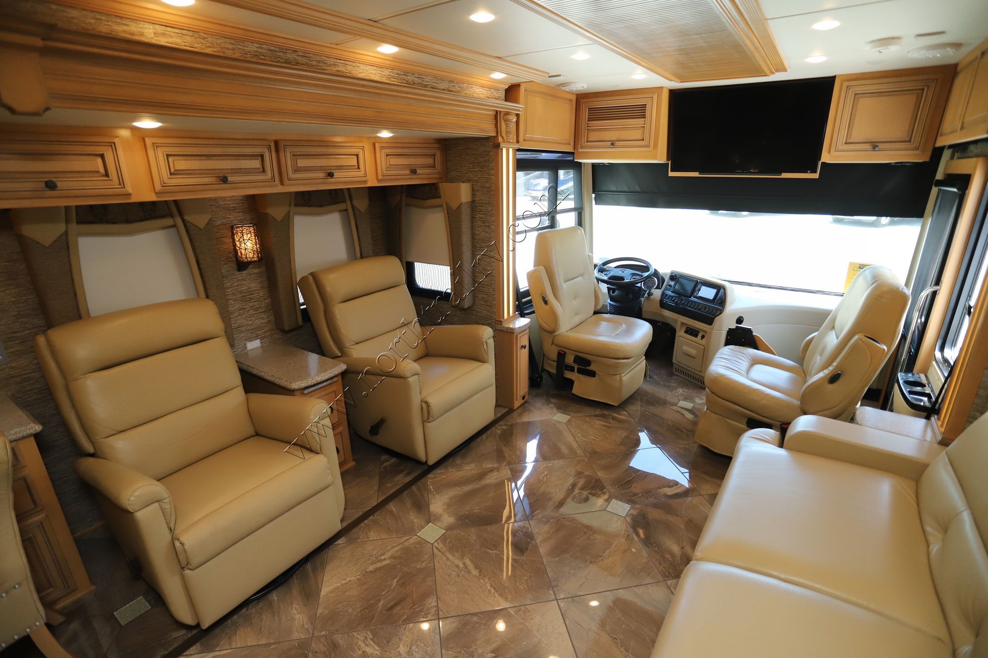 Used 2016 Newmar Dutch Star 4369 Class A  For Sale
