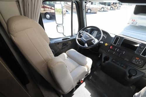 2025 Renegade Rv Verona 36VSB Super C
