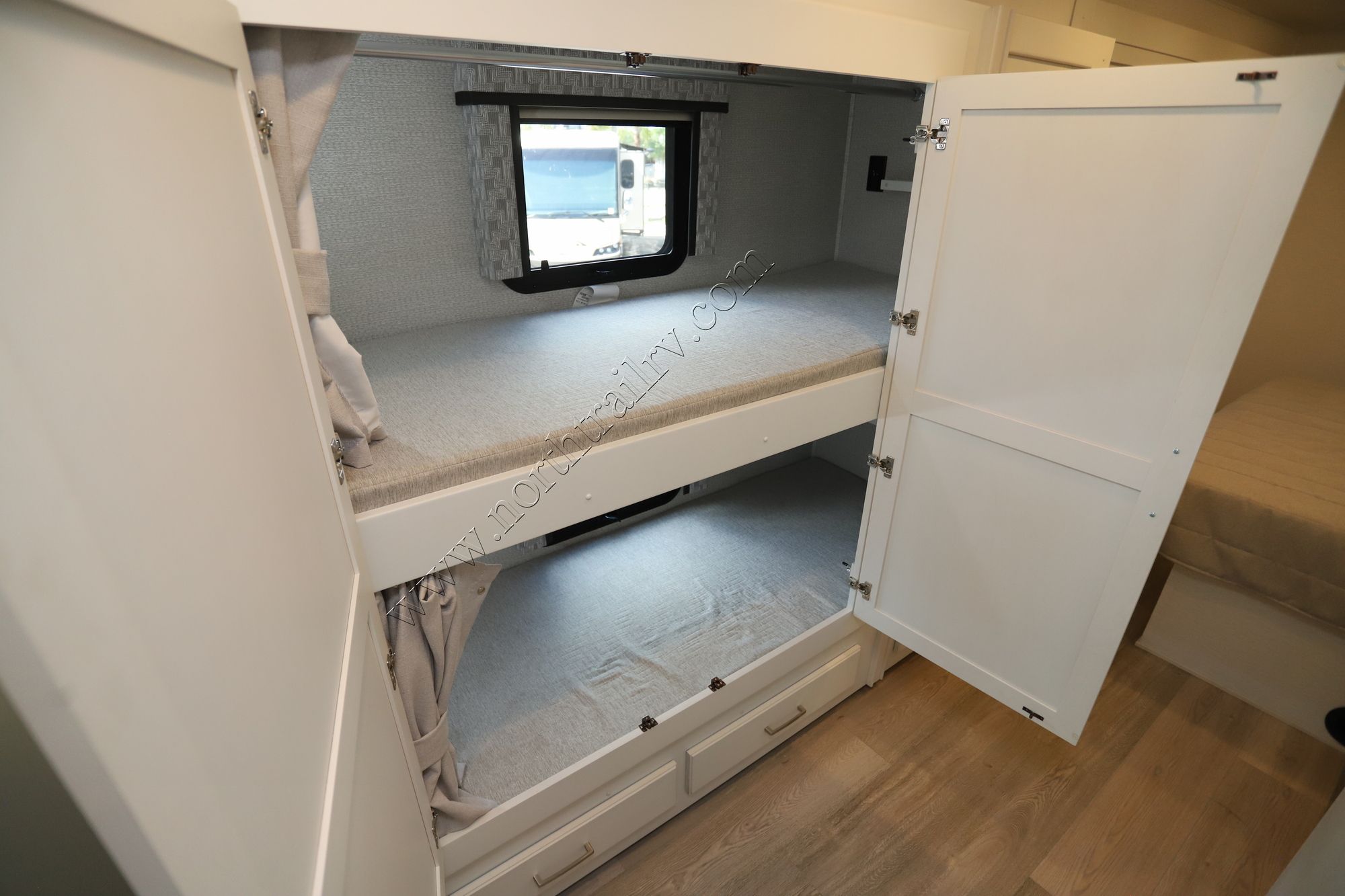 New 2025 Renegade Rv Verona 40VBH Super C  For Sale