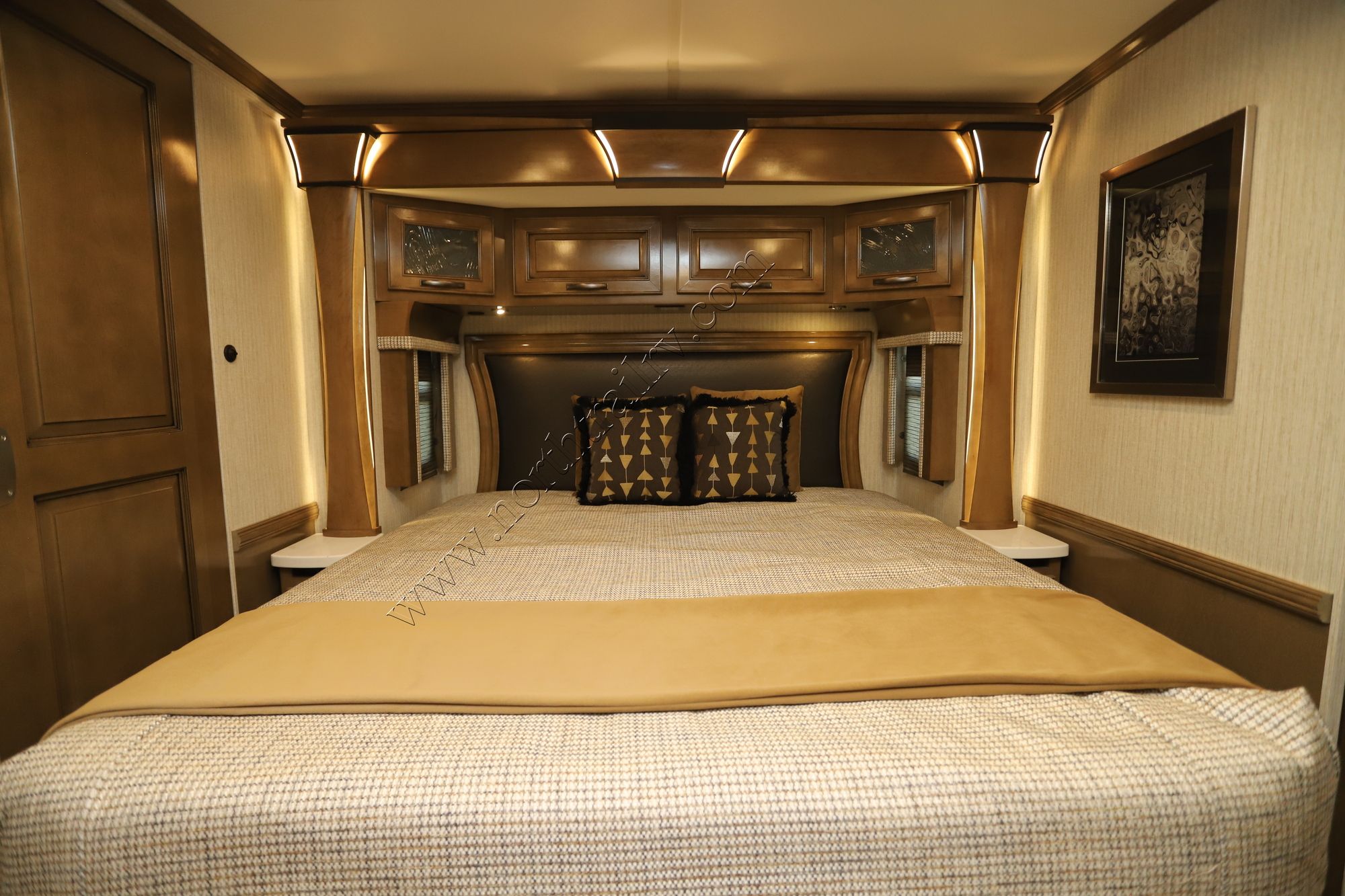 New 2026 Newmar Dutch Star 4081 Class A  For Sale