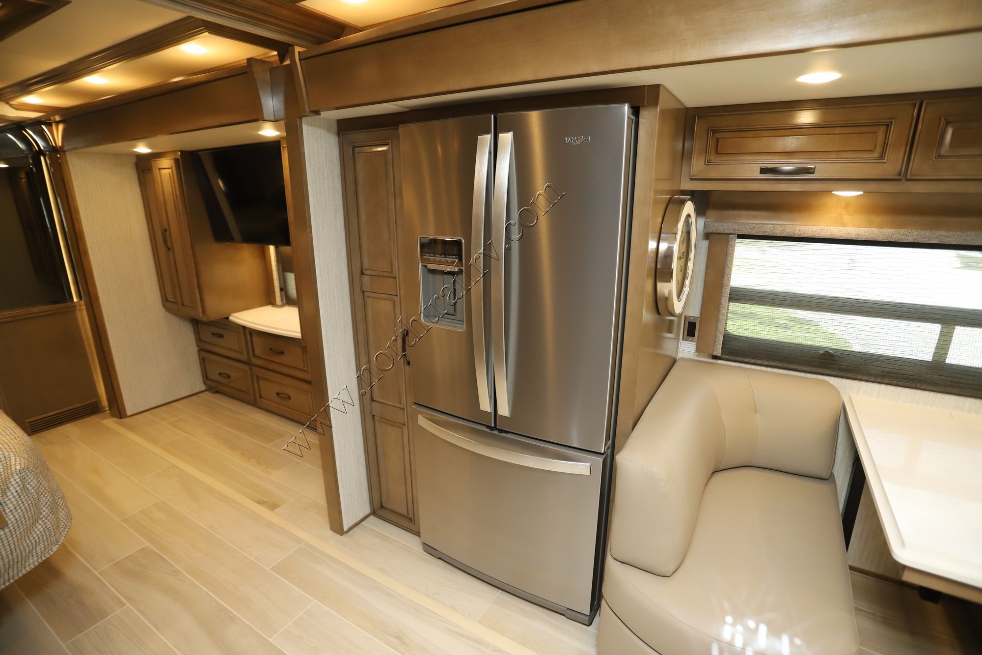 New 2026 Newmar Dutch Star 4081 Class A  For Sale