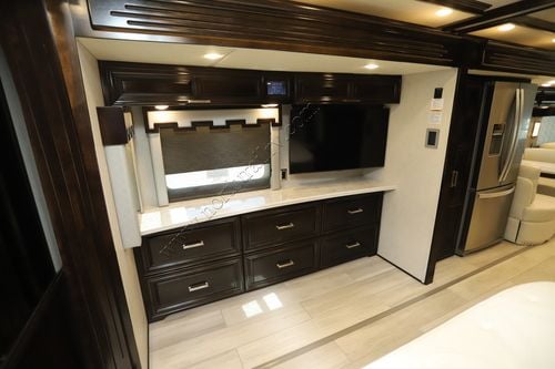 2021 Newmar London Aire 4551