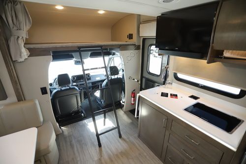 2025 Renegade Rv Vienna 25FWC