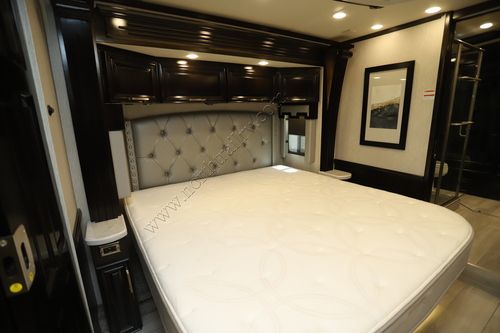 2021 Newmar London Aire 4551
