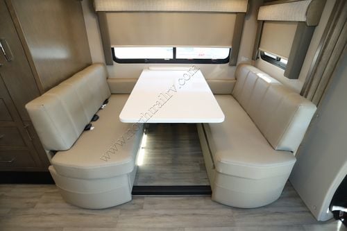 2025 Renegade Rv Vienna 25FWC