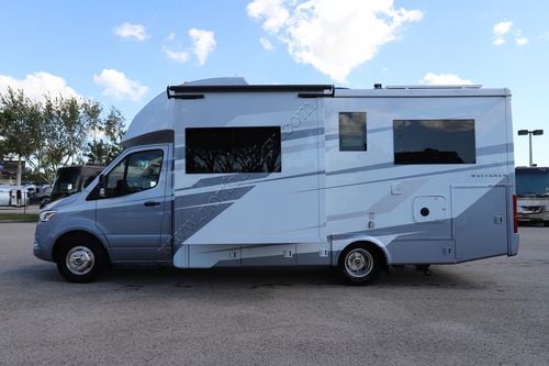 2026 Tiffin Motor Homes Wayfarer 25XLW