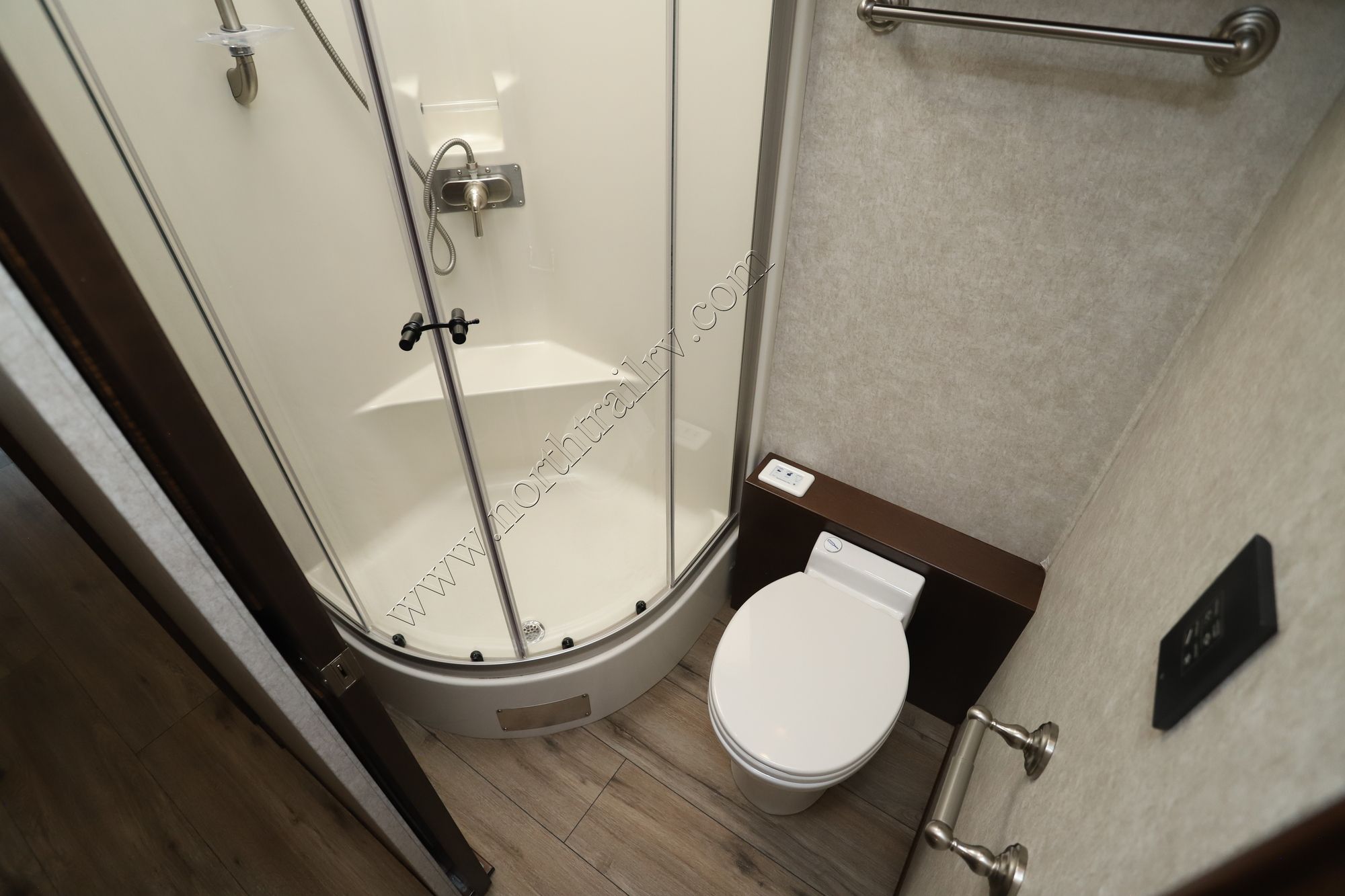 Used 2022 Renegade Rv Verona 36VSB Super C  For Sale