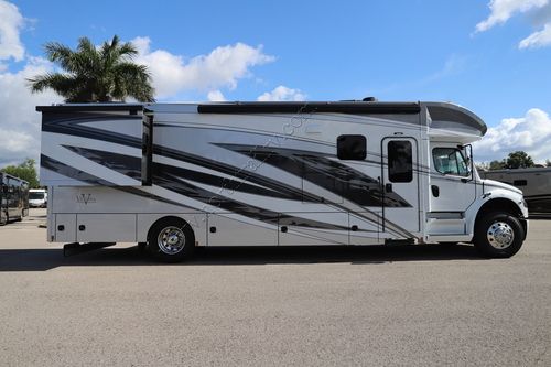 2025 Renegade Rv Verona 36VSB Super C