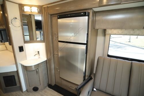 2025 Renegade Rv Vienna 25TBN