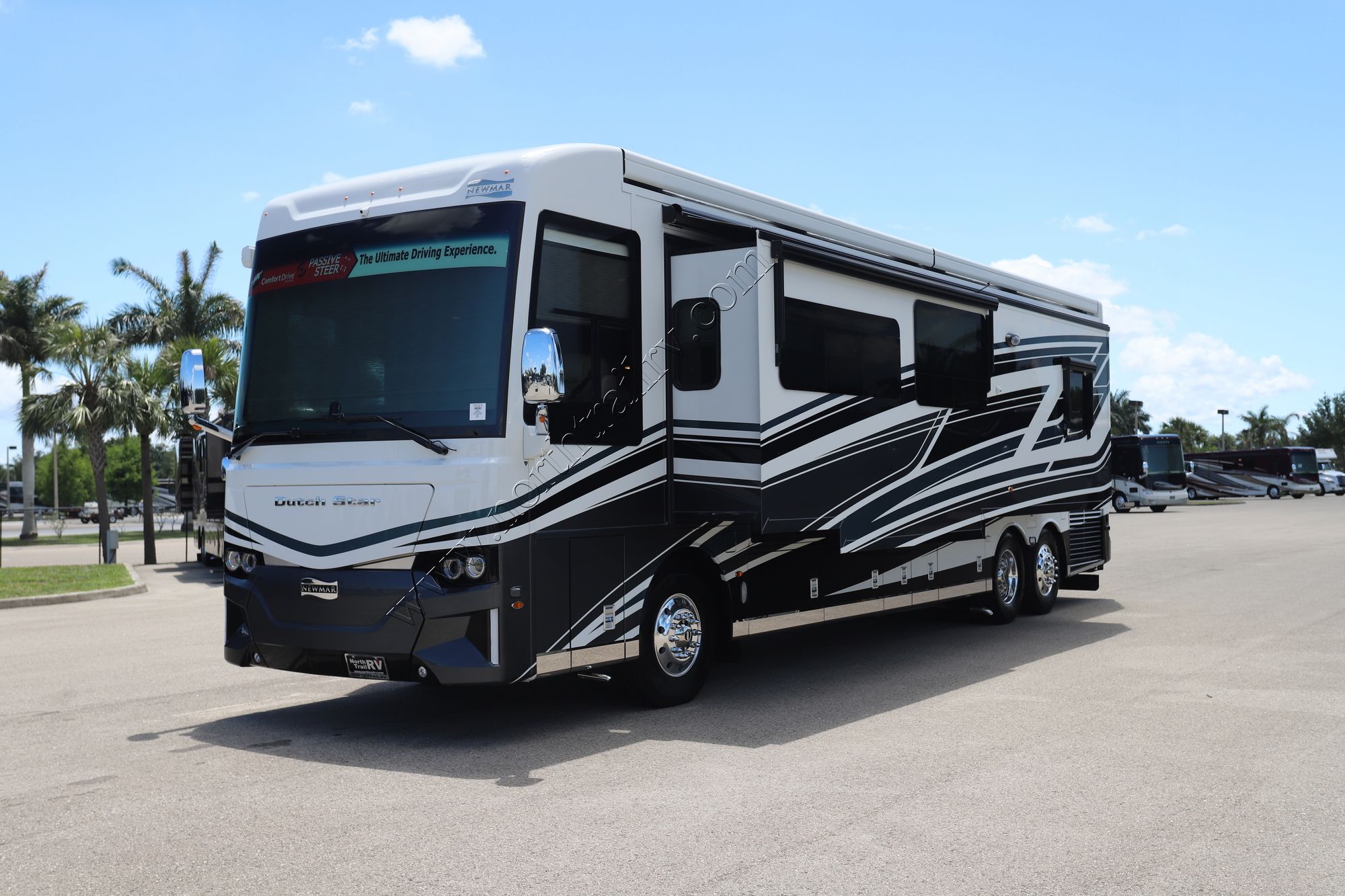 New 2026 Newmar Dutch Star 4081 Class A  For Sale