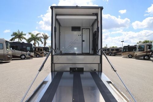 2025 Renegade Rv Classic Garage 2609