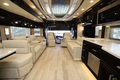 2021 Newmar London Aire 4551