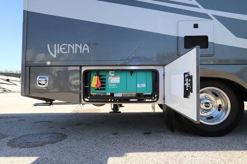 2025 Renegade Rv Vienna 25FWC