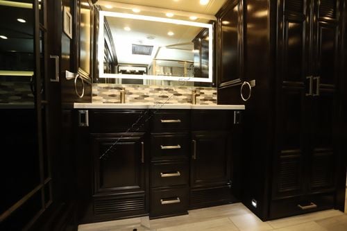 2021 Newmar London Aire 4551