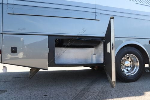 2025 Dynamax Europa 34SS
