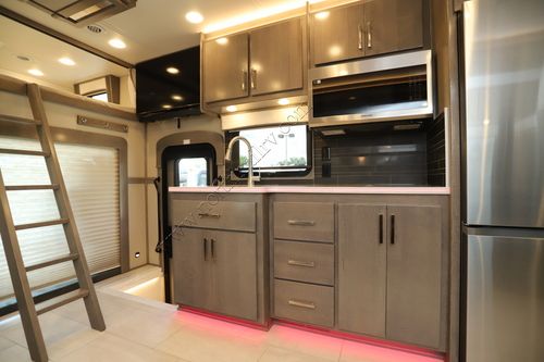 2025 Renegade Rv Classic Garage 2609
