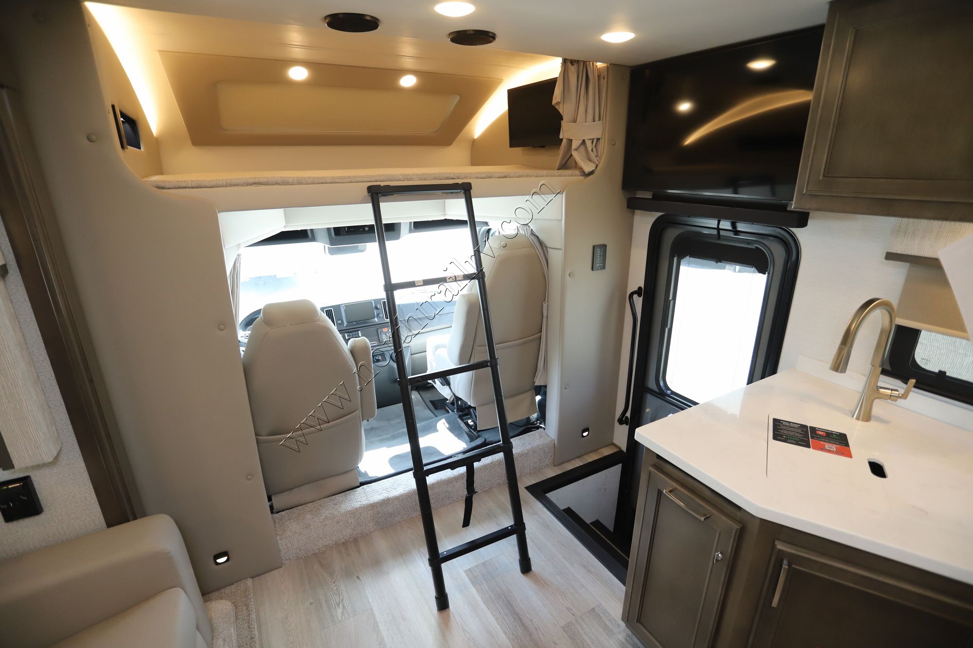 New 2025 Renegade Rv Verona 36VSB Super C  For Sale