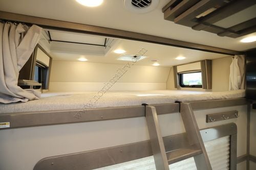 2025 Renegade Rv Classic Garage 2609