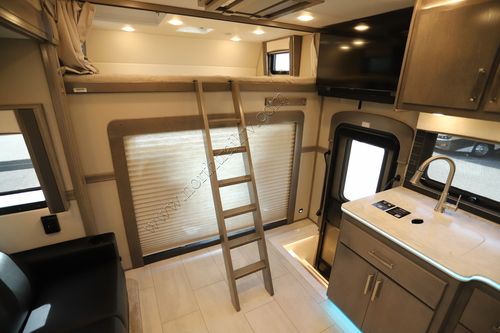 2025 Renegade Rv Classic Garage 2609