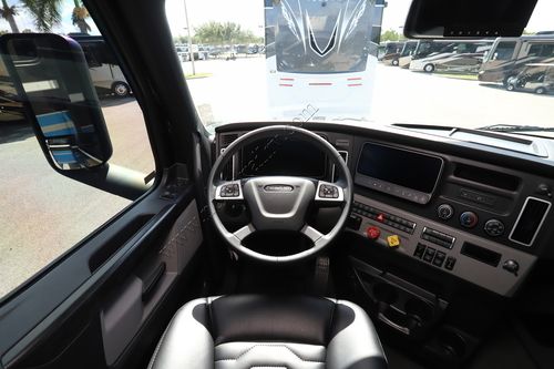 2025 Renegade Rv Classic Garage 2609