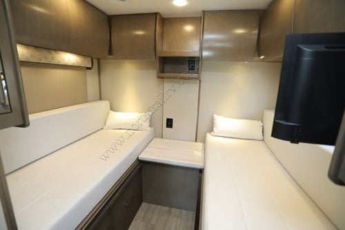 2025 Renegade Rv Vienna 25TBN