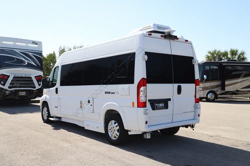 2023 Roadtrek Zion SRT