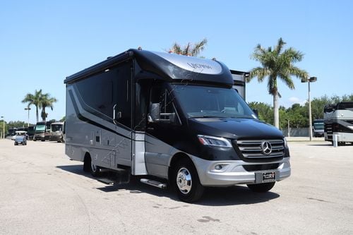 2023 Renegade Rv Vienna 25VRML