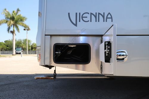 2023 Renegade Rv Vienna 25VRML