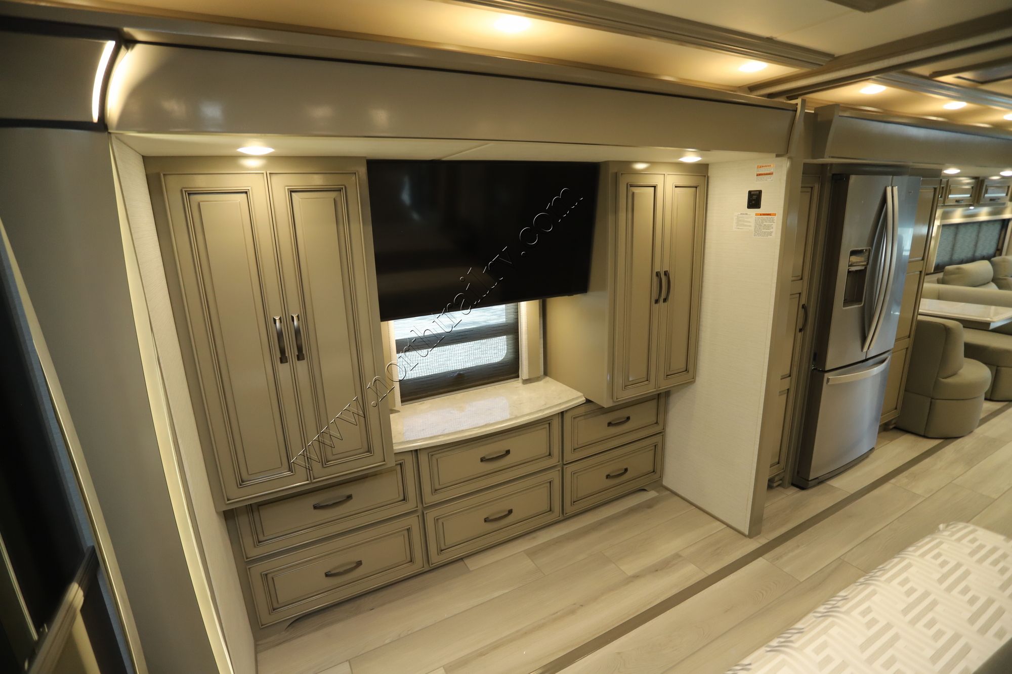 New 2026 Newmar Dutch Star 4325 Class A  For Sale