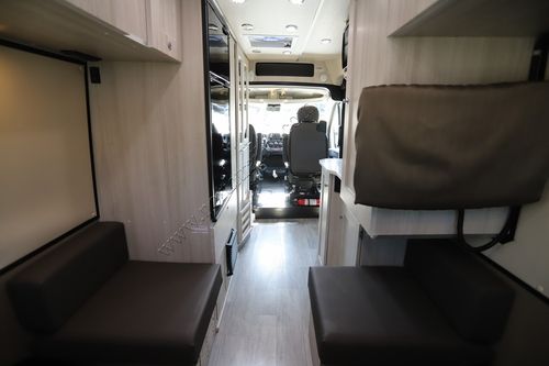 2023 Roadtrek Zion SRT