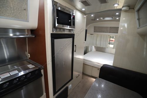 2018 Airstream Serinity 23FB