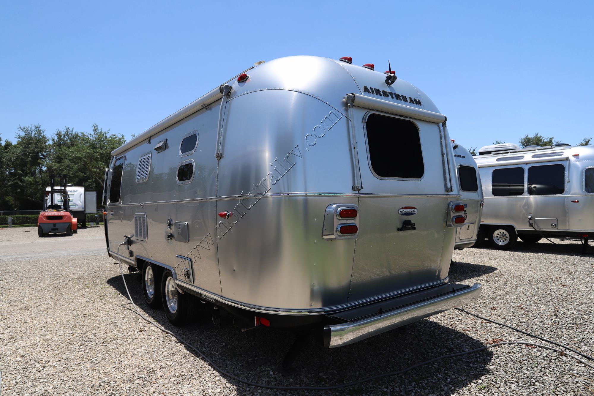Used 2018 Airstream Serinity 23FB Travel Trailer  For Sale