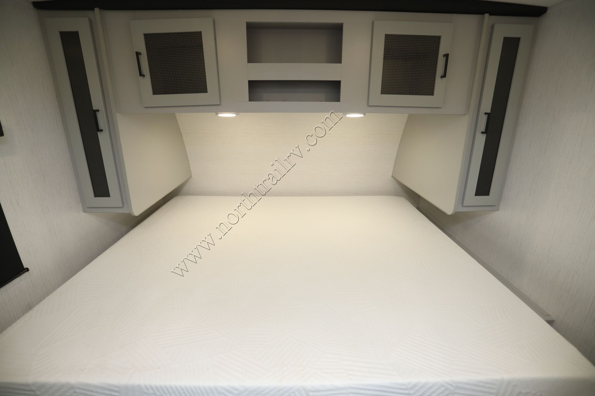 Used 2023 Heartland Rv North Trail 33BHDS Travel Trailer  For Sale